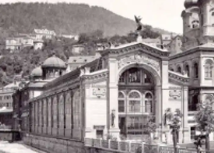 Vřídelní kolonáda Karlovy Vary